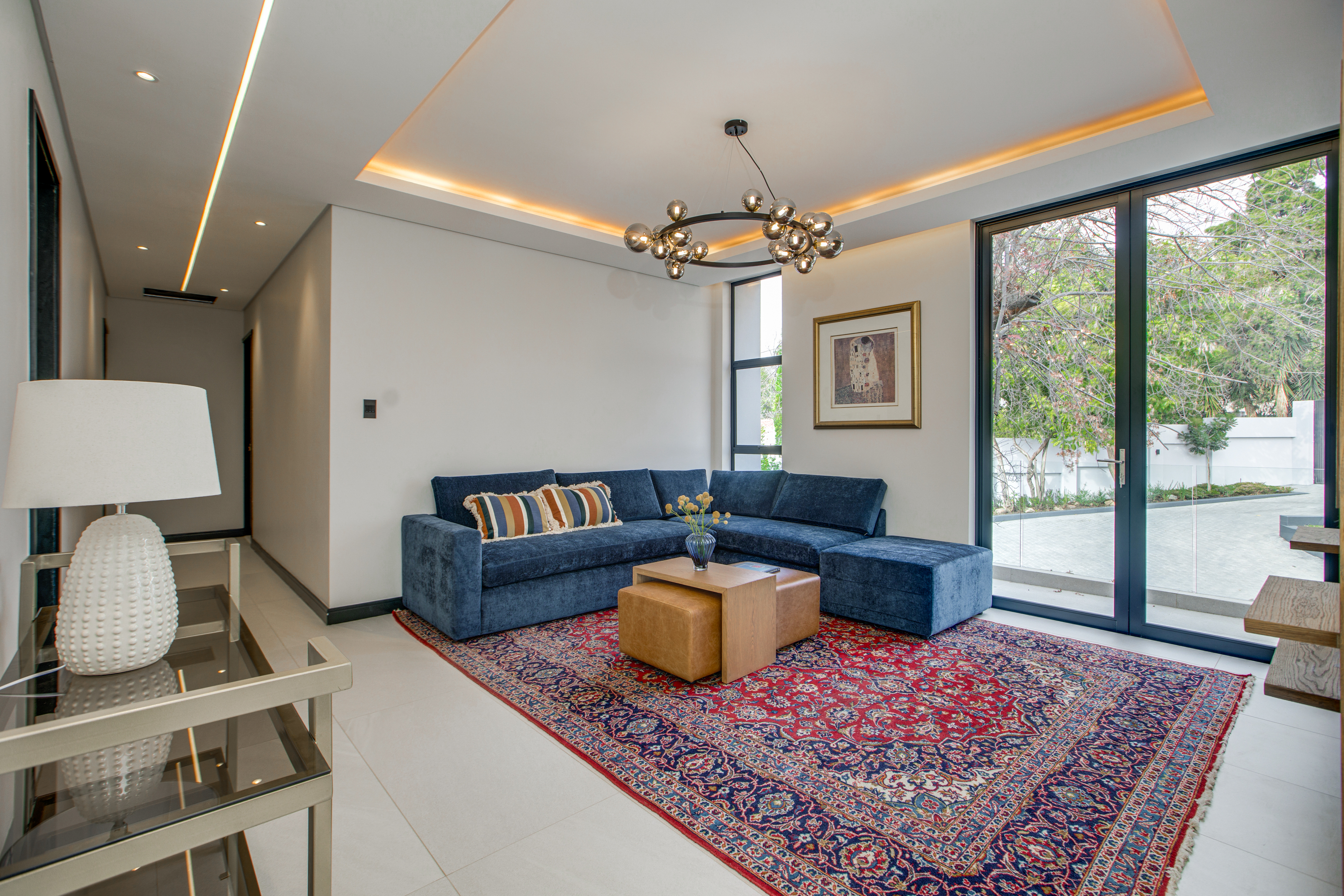 Pyjama Lounge & Landing Library